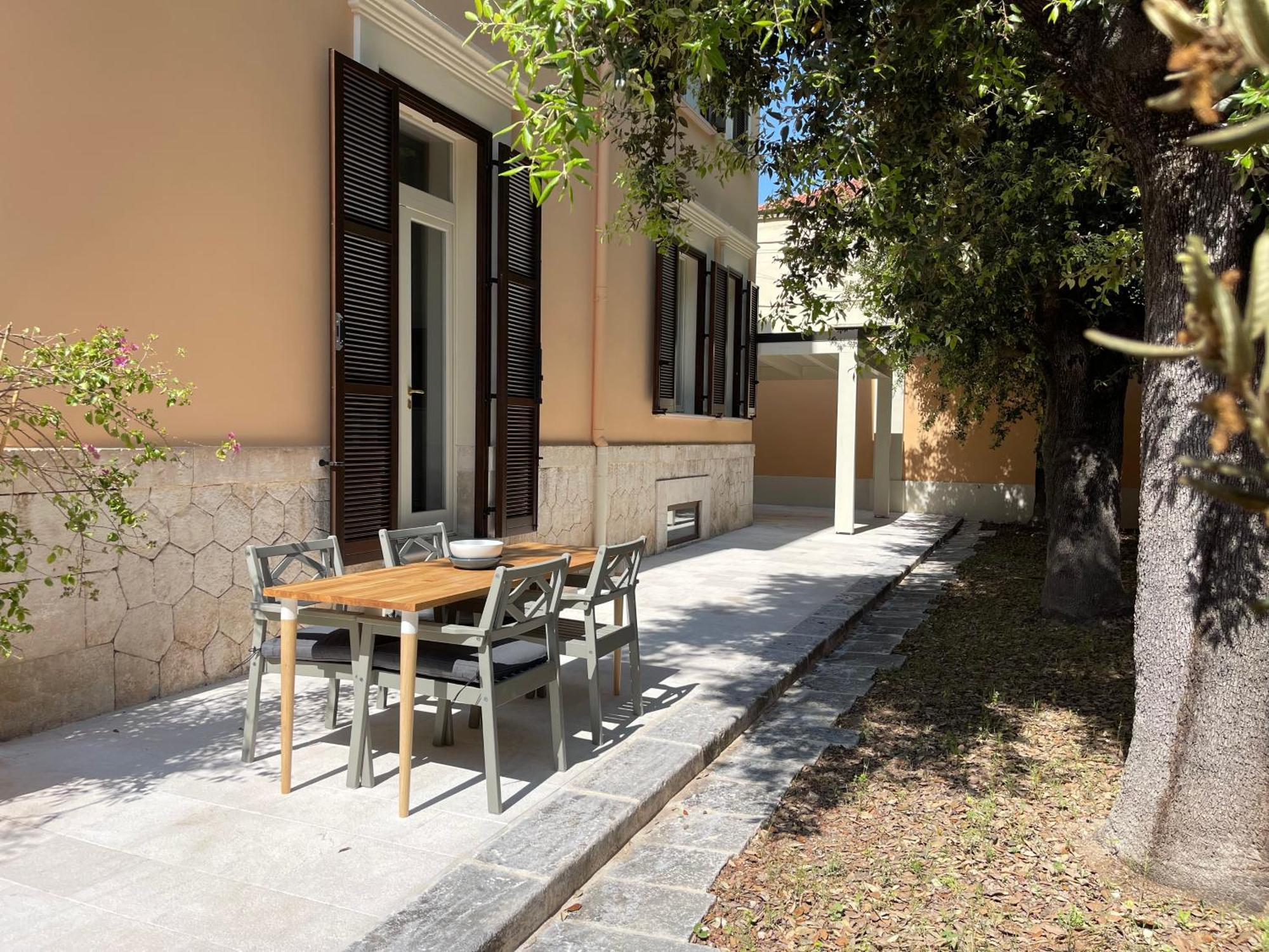 塔兰托 Palazzo Pitagora酒店 外观 照片
