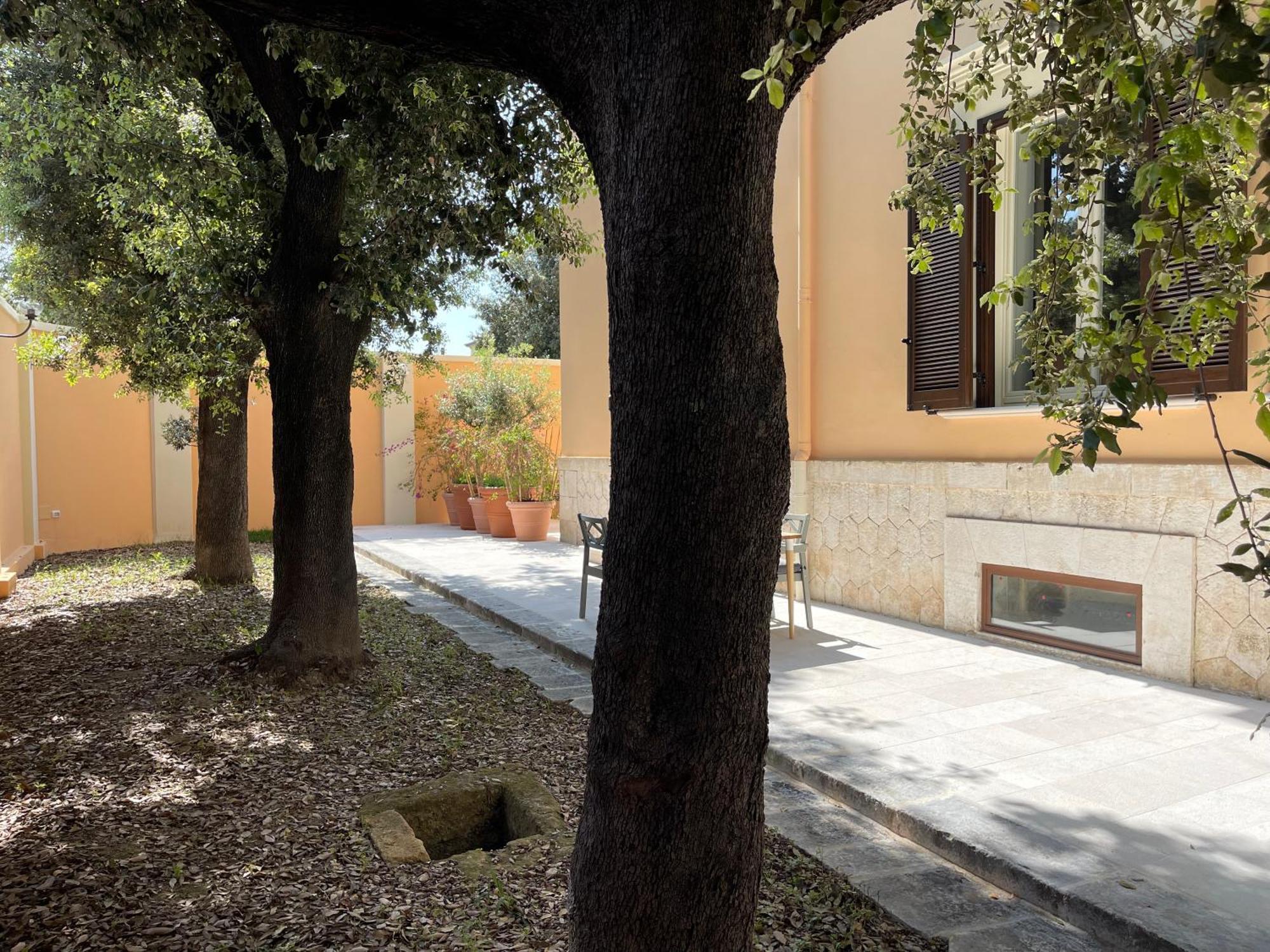 塔兰托 Palazzo Pitagora酒店 外观 照片