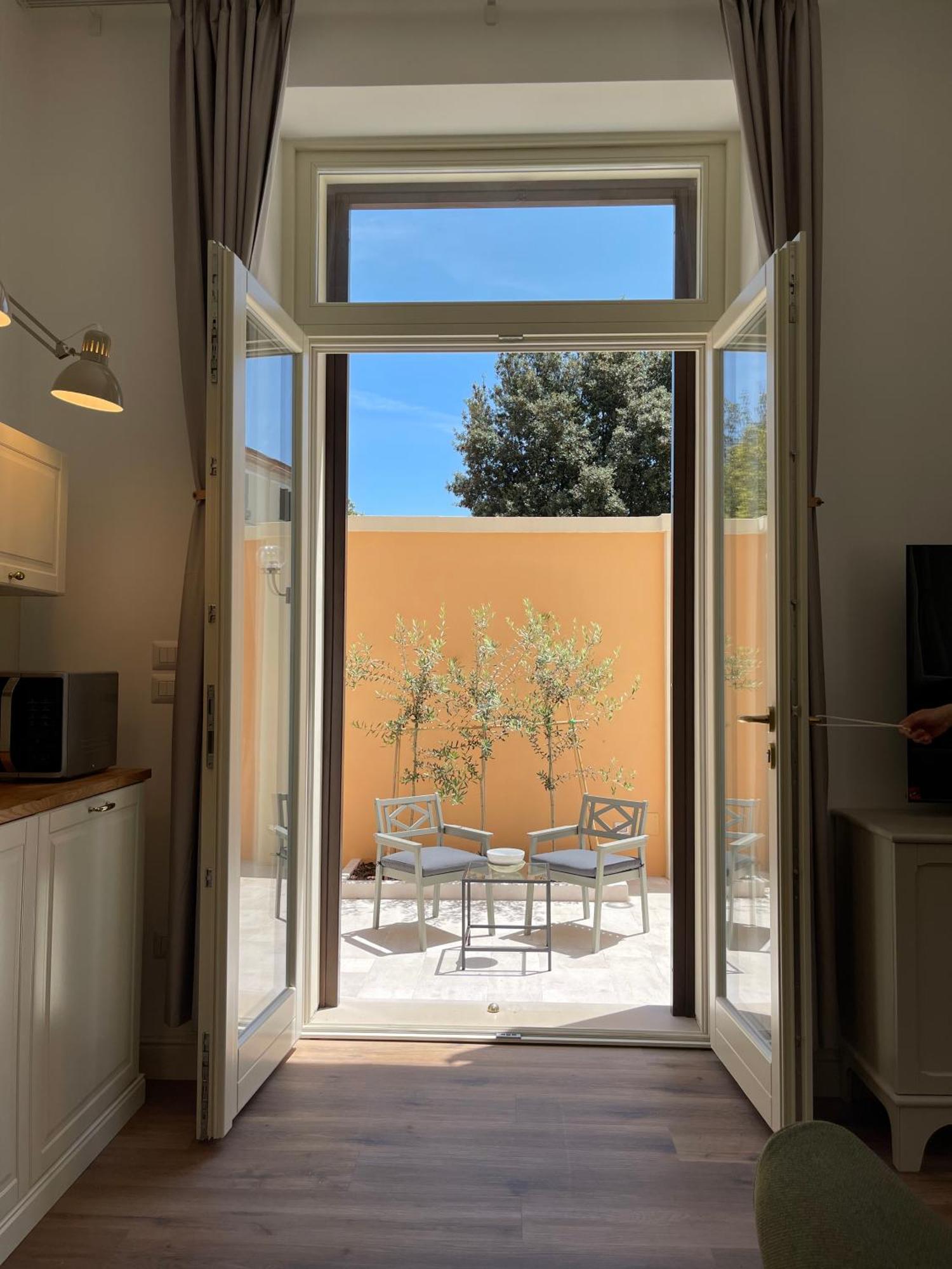 塔兰托 Palazzo Pitagora酒店 外观 照片
